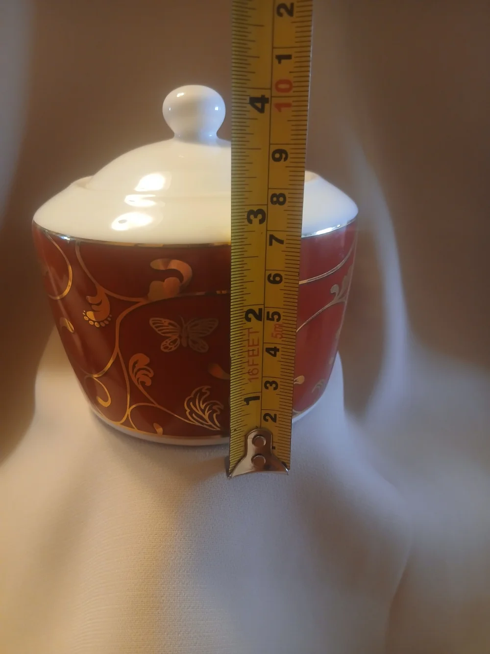 American Atelier Renaissance 5427 Porcelain Lidded Sugar Bowl Red with Gold.